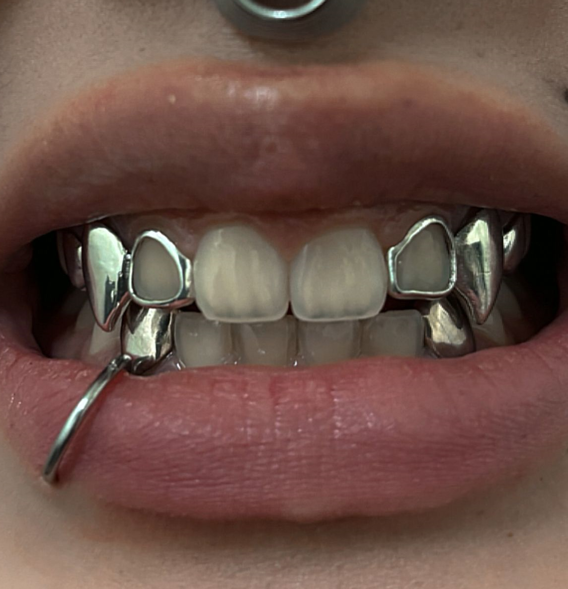 Vampire Fangs (Gold and Silver)